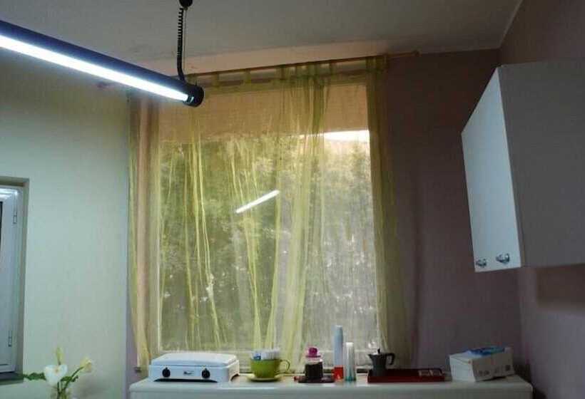 تختخواب و صبحانه Villa Autostrada A 18