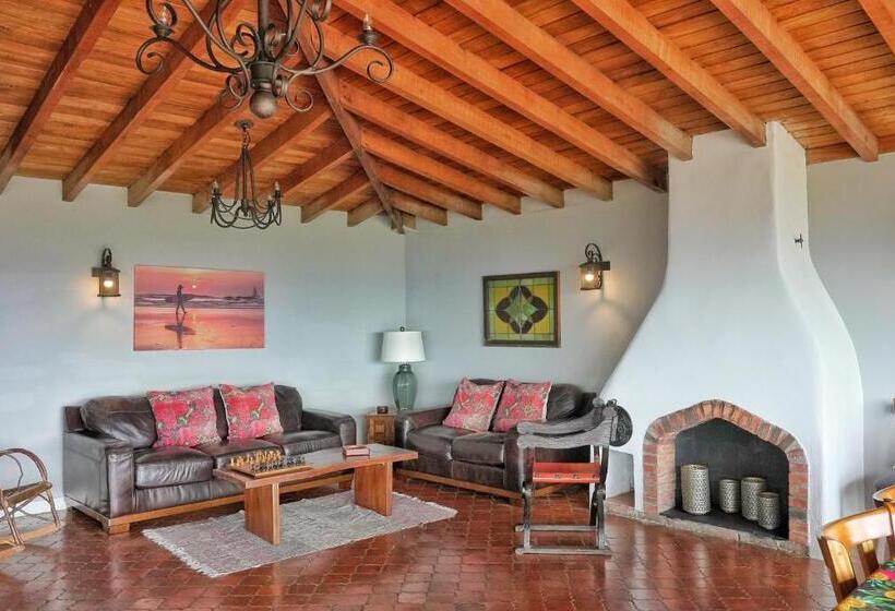 تختخواب و صبحانه Villas Aracari