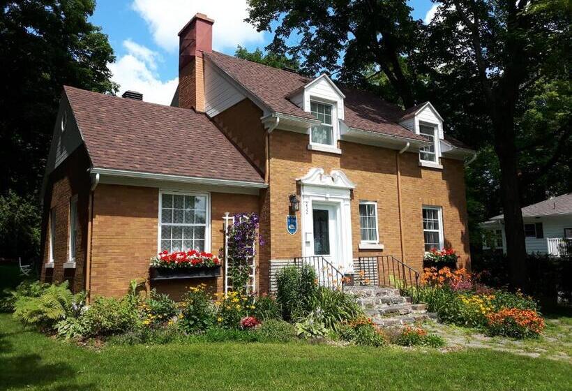 Gîte La Belle Aventure B&b