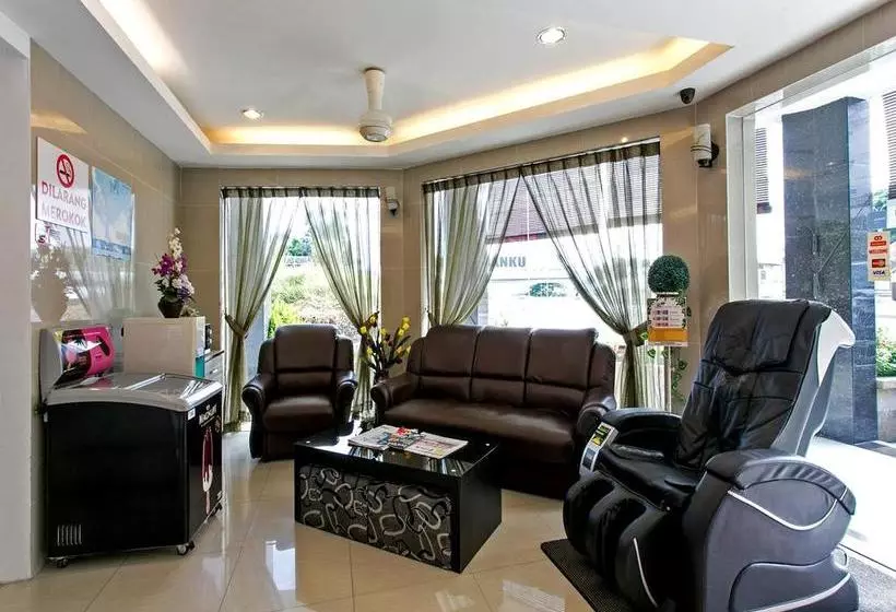 ホテル Oyo Rooms Tuanku Jaafar Hospital