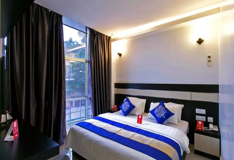 ホテル Oyo Rooms Tuanku Jaafar Hospital