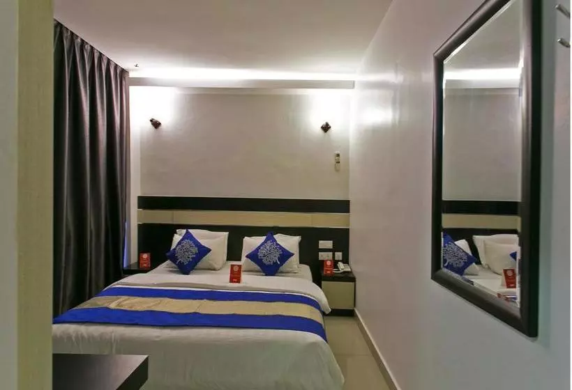 ホテル Oyo Rooms Tuanku Jaafar Hospital