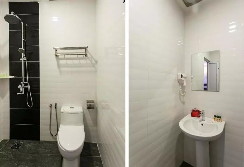 ホテル Oyo Rooms Tuanku Jaafar Hospital