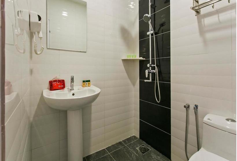 Hotel Oyo Rooms Tuanku Jaafar Hospital