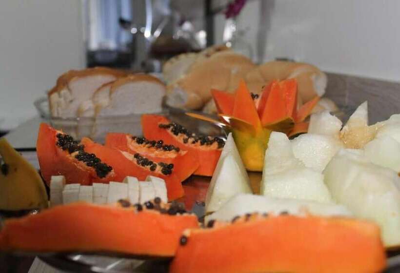 Отель Sumare Centro