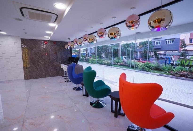 هتل Zen Premium Kallang