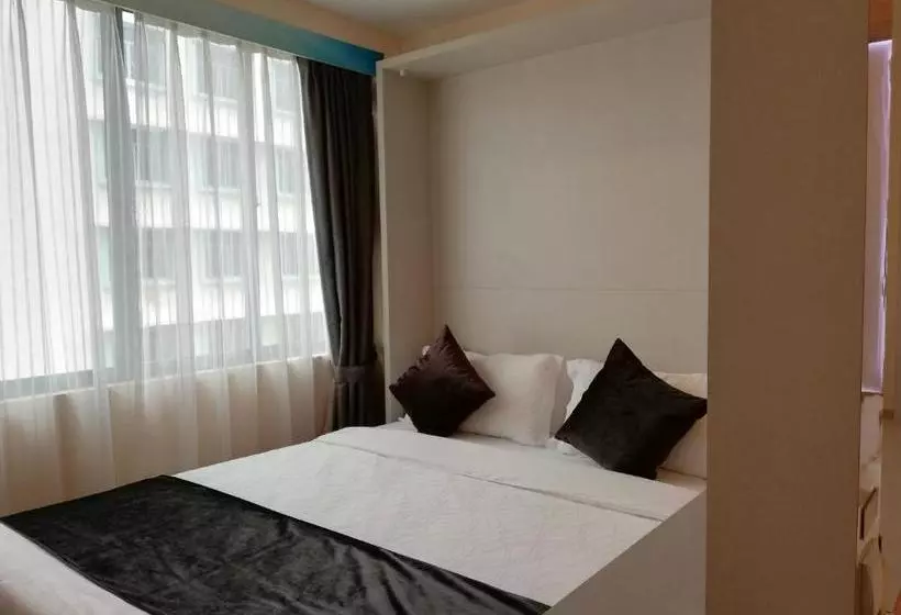 هتل Zen Premium Kallang