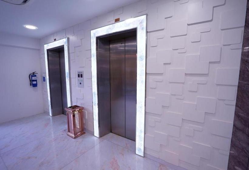 هتل Zen Premium Kallang