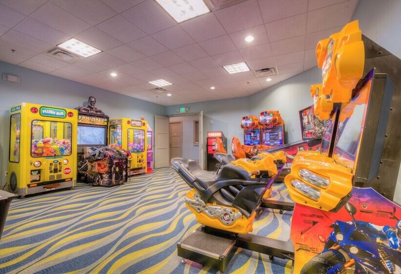 1570 Sandbagger Drive