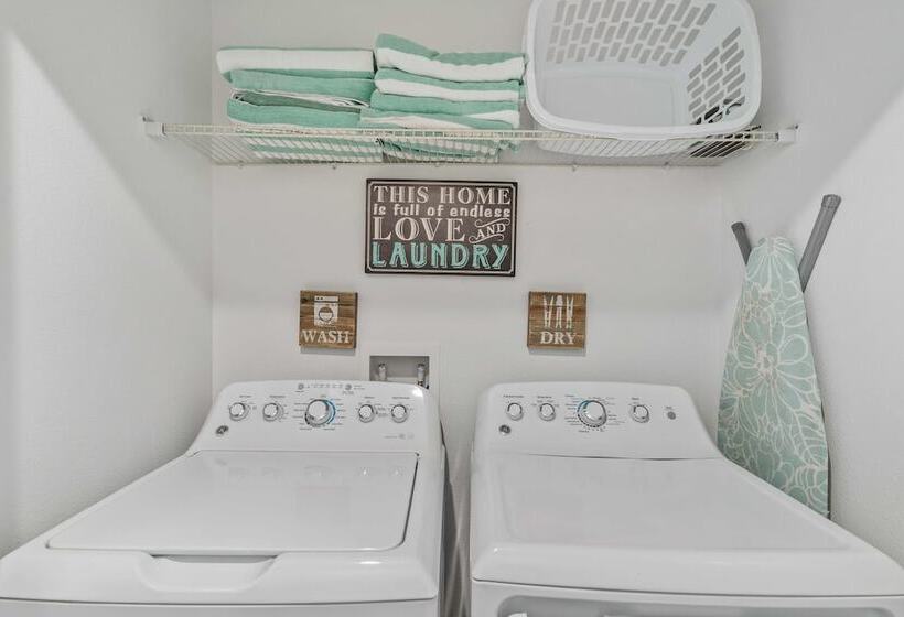 1570 Sandbagger Drive