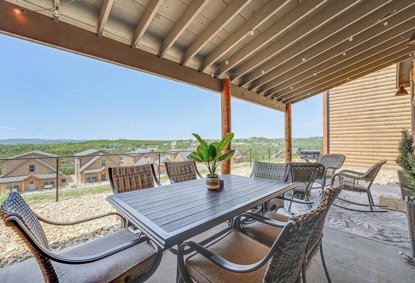 Branson Log Cabin Near Silver Dollar City & Lake!