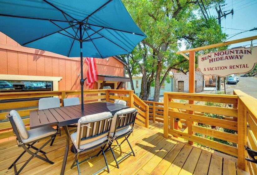 Central Virginia City Home W/ Deck!