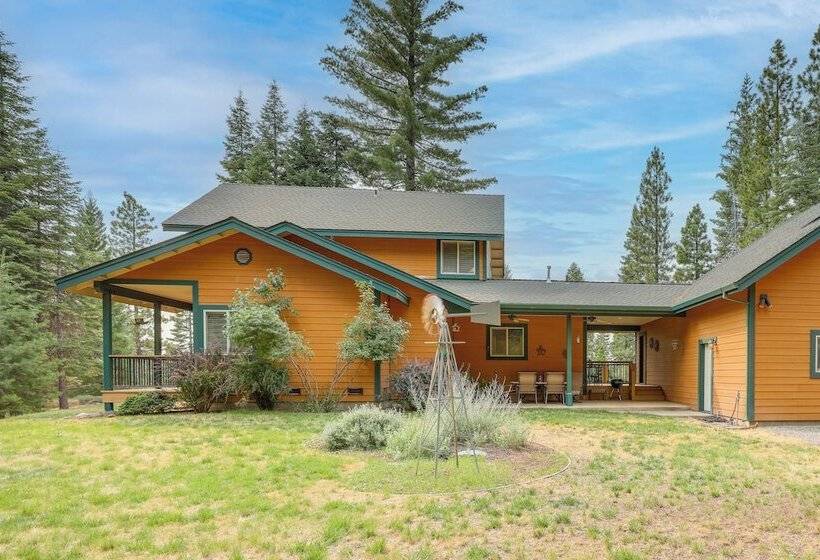 Cozy Chester Home W/ Patio & Lake Access!