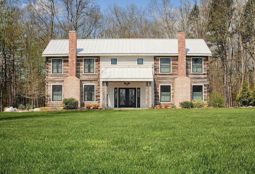 Eclectic Ulster County Cabin ~ 14 Mi To Waterfalls