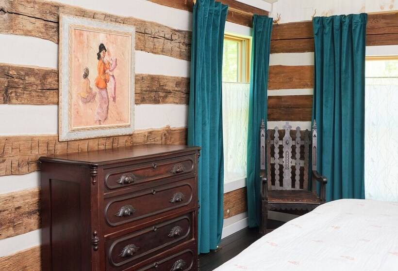 Eclectic Ulster County Cabin ~ 14 Mi To Waterfalls