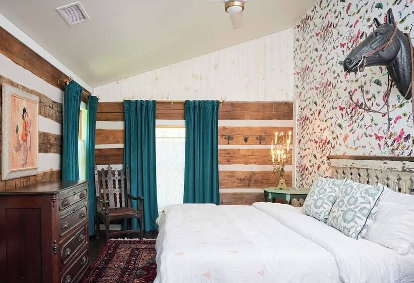 Eclectic Ulster County Cabin ~ 14 Mi To Waterfalls