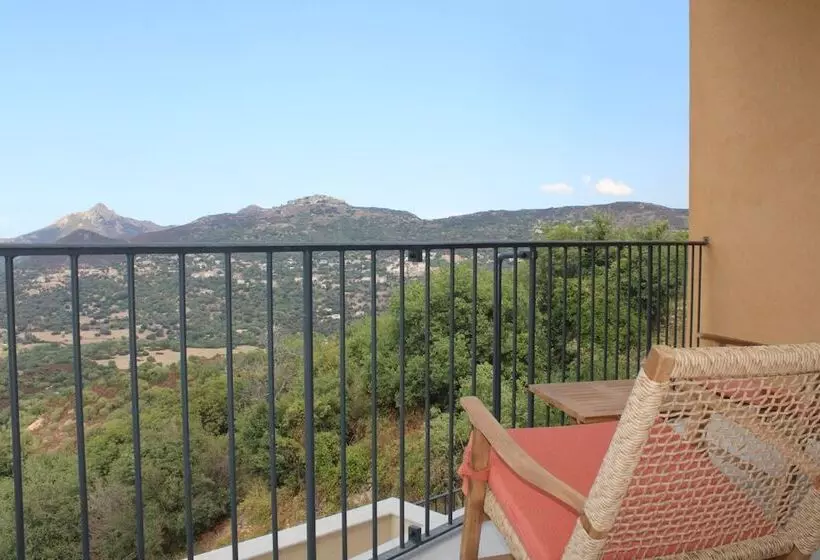 Hotelli Le Belvedere