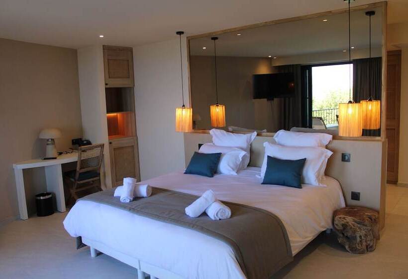 Отель Le Belvedere