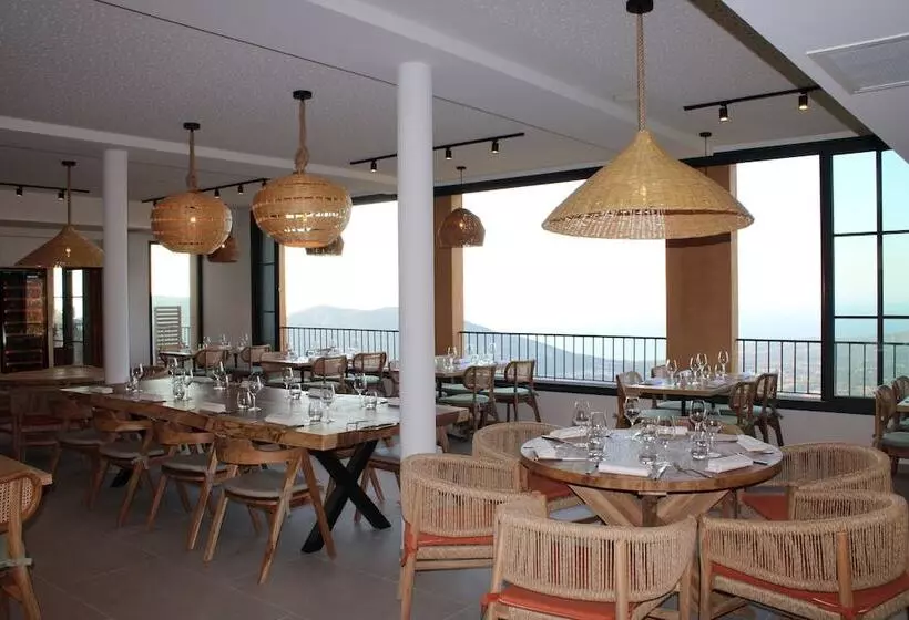 Hotelli Le Belvedere