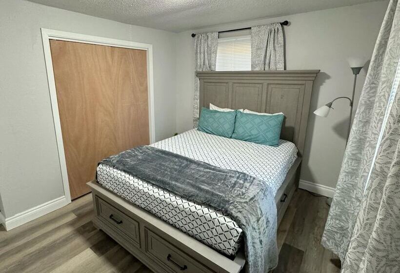 Pensionat Midtown Oasis