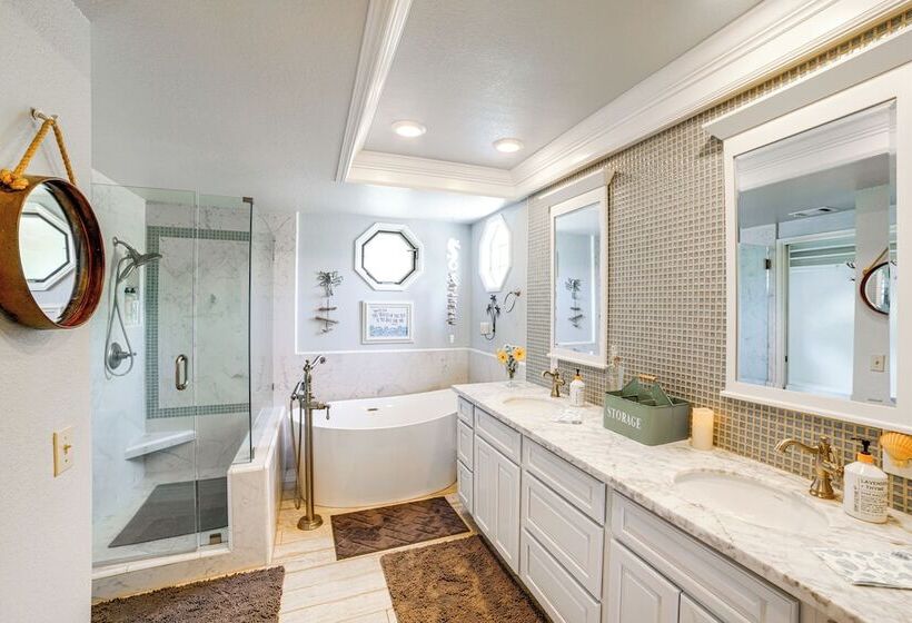 Pet Friendly Riverside Retreat W/ Private Hot Tub!