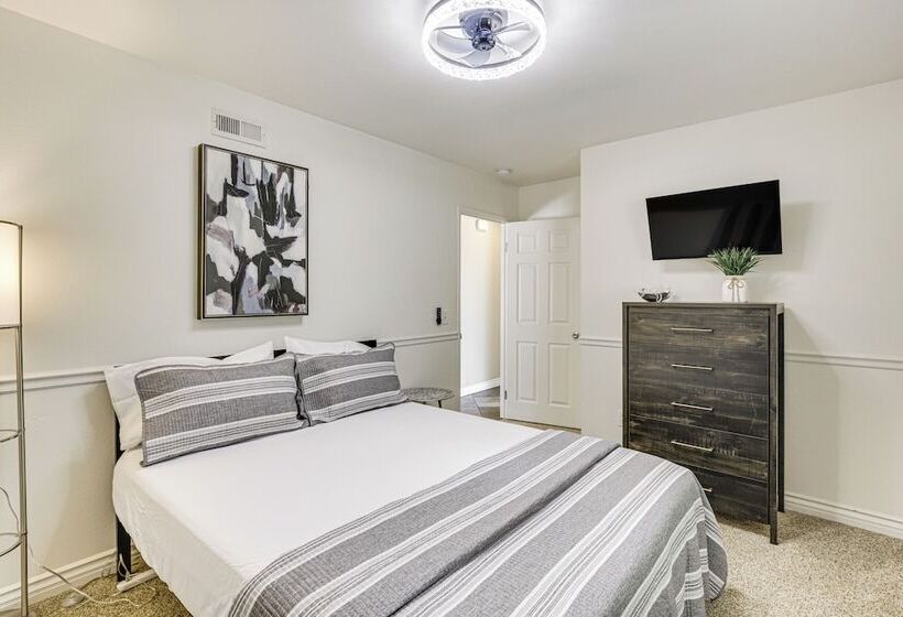 Poway Retreat W/ Stunning Sunset & Mountain Views!