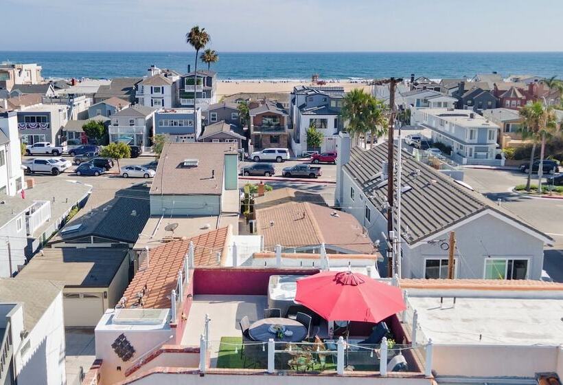 Shoreline Villa By Avantstay Steps To The Beach, Bay, & Pier!