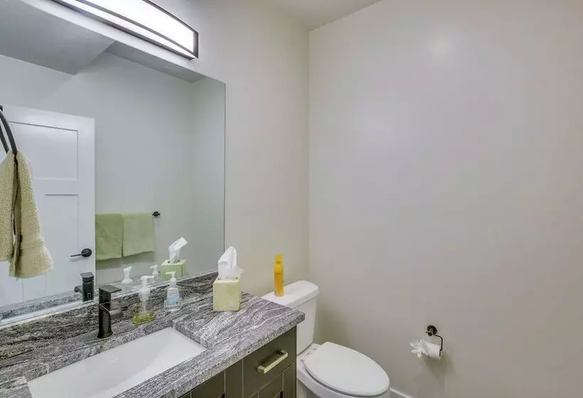 Spacious Idaho Home On Scenic Cub River!