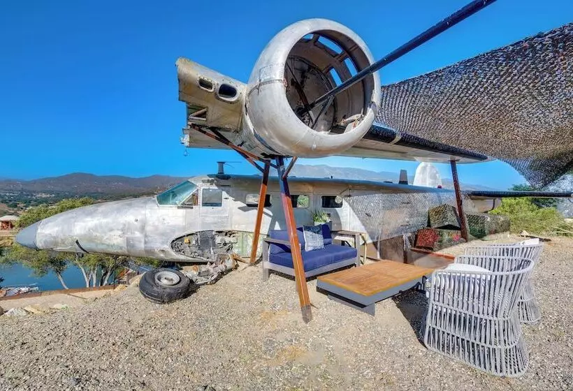 Fallbrook Airplane Home W/ Fire Pit & Mtn Views!