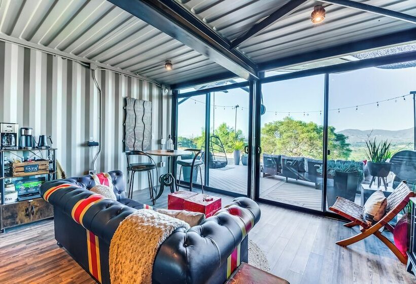 Fallbrook Airplane Home W/ Fire Pit & Mtn Views!