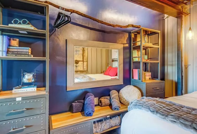 Fallbrook Airplane Home W/ Fire Pit & Mtn Views!