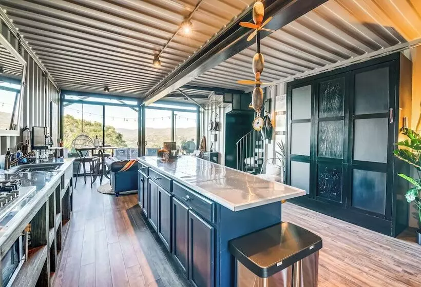 Fallbrook Airplane Home W/ Fire Pit & Mtn Views!