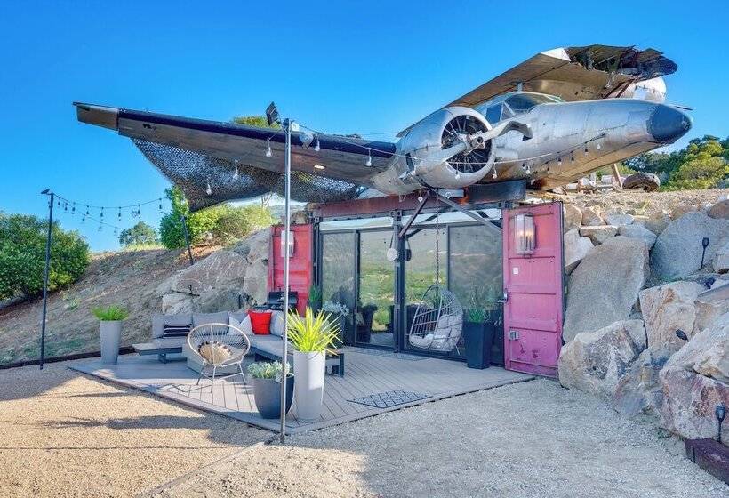 Fallbrook Airplane Home W/ Fire Pit & Mtn Views!