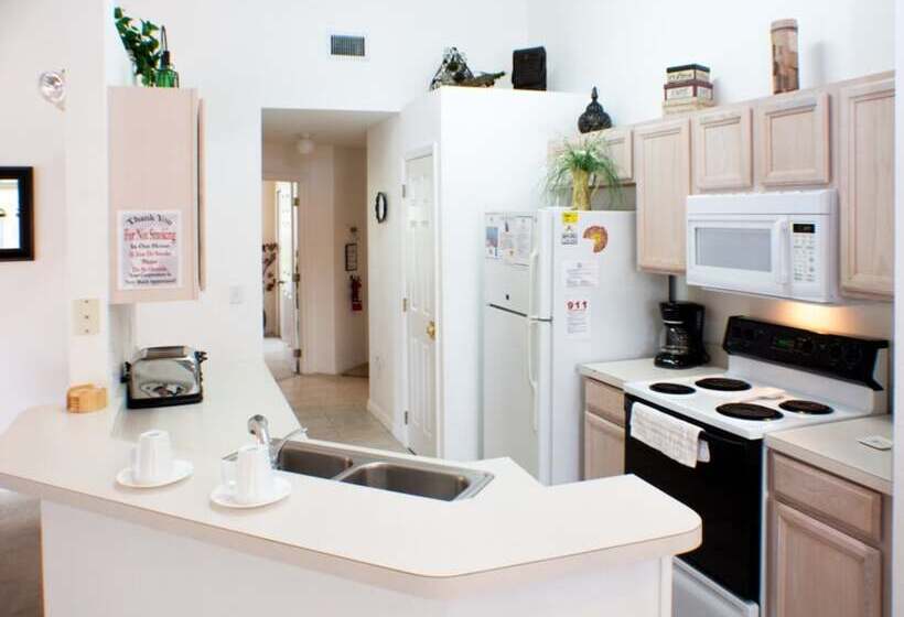 Andy S Westridge Villa