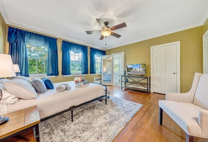 민박 The Oakdale Inn