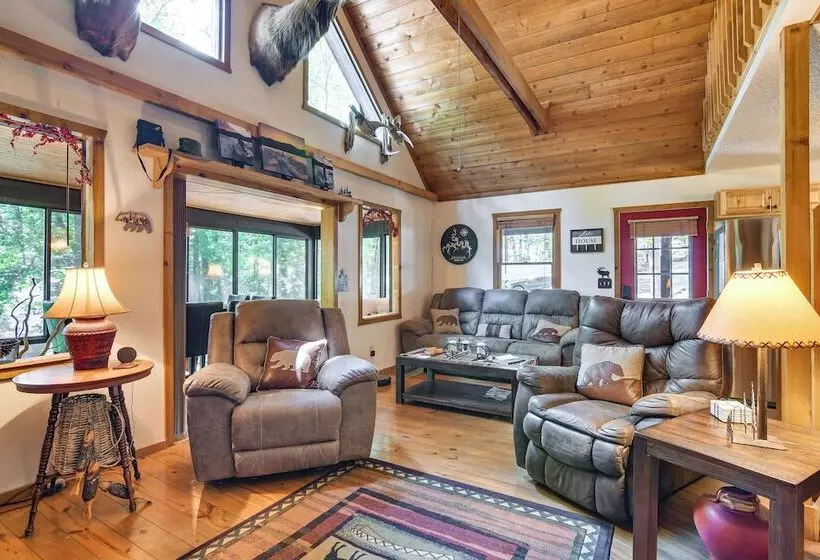 3 Mi To Table Rock Lake: Cabin W/ Fire Pit!