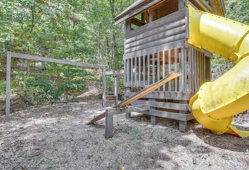 3 Mi To Table Rock Lake: Cabin W/ Fire Pit!