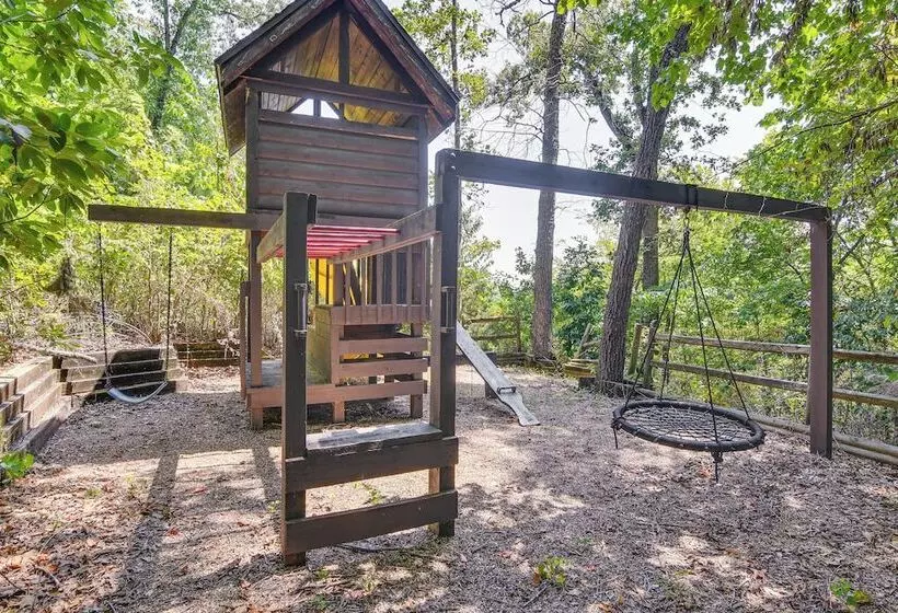 3 Mi To Table Rock Lake: Cabin W/ Fire Pit!