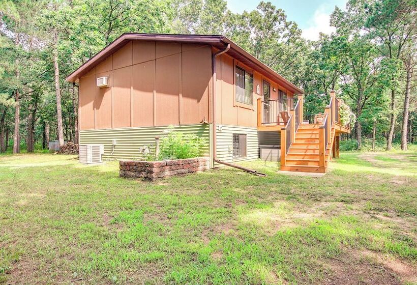 Central Wisconsin Cabin: Golf, Lakes & Trails!