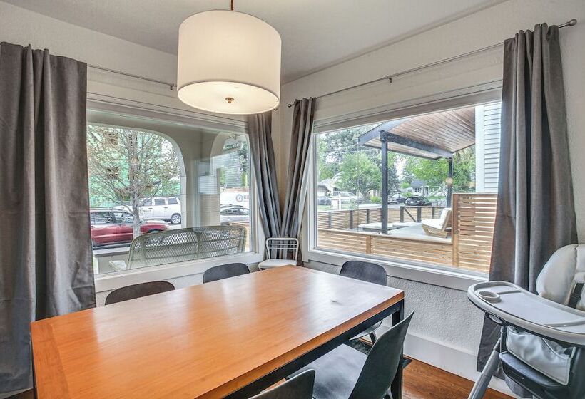 Chic Coeur D Alene Home W/ Patio, 1 Mi To Downtown