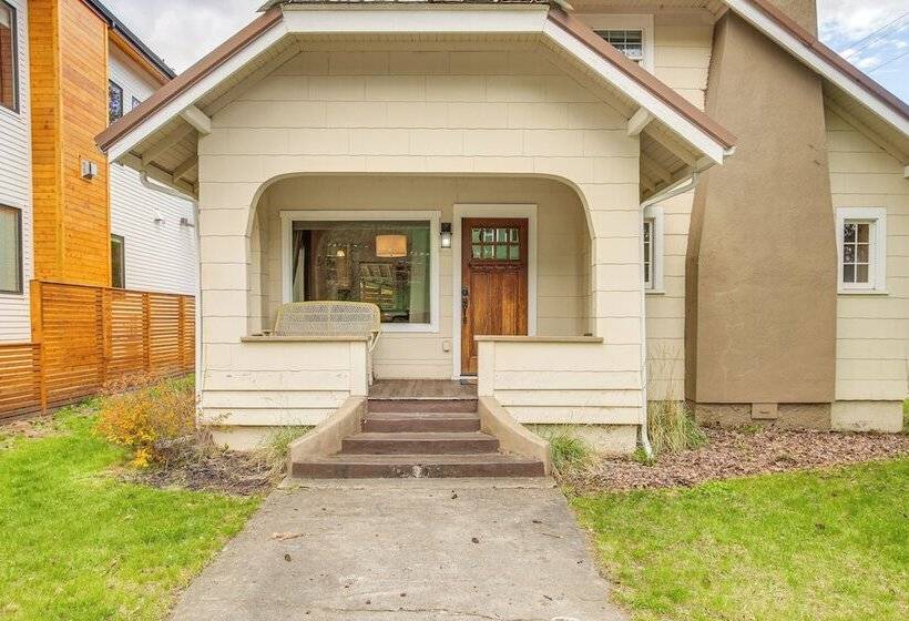 Chic Coeur D Alene Home W/ Patio, 1 Mi To Downtown