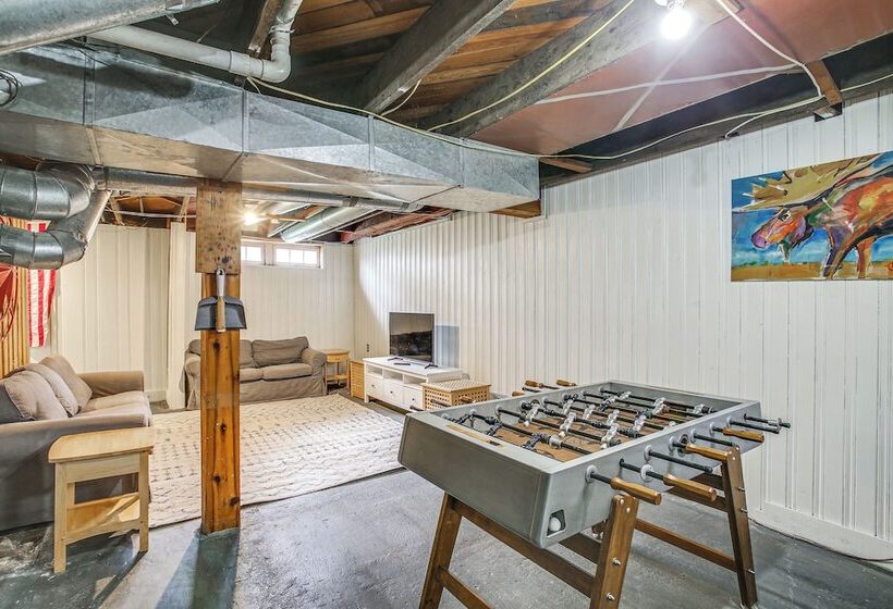 Chic Coeur D Alene Home W/ Patio, 1 Mi To Downtown