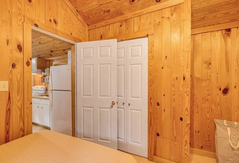 Clarkson Cabin Near Nolin Lake: 4 Mi To Boat Ramp!