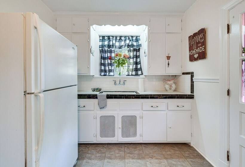 Historic Glen Allen Home ~ 11 Mi To Richmond!