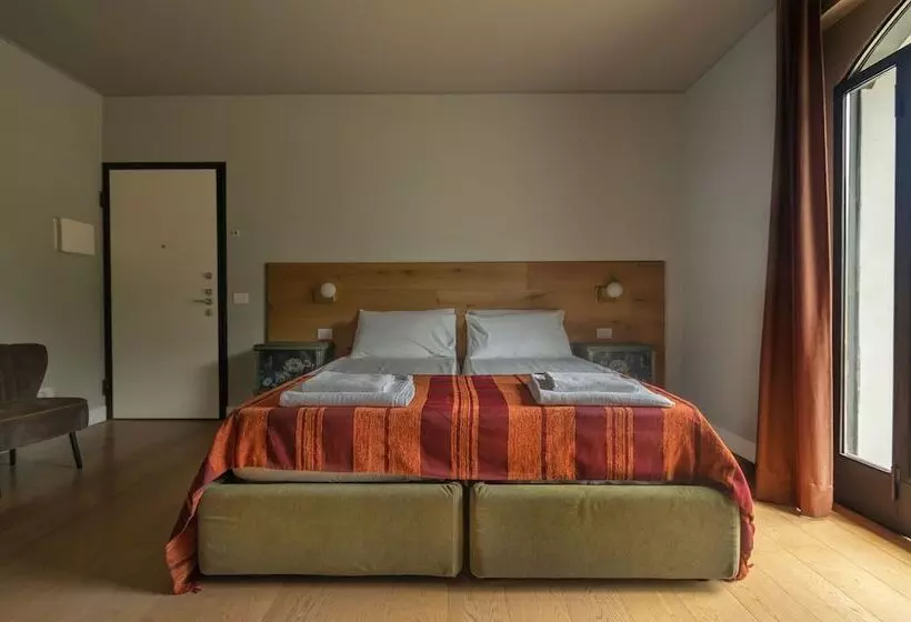 ホテル Luce Boutique