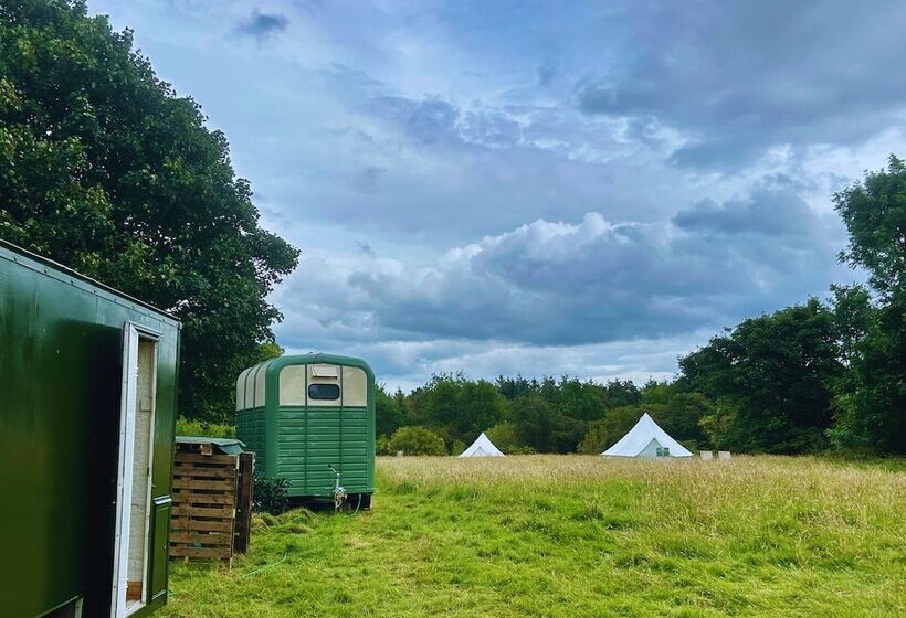 ホテル The Bells South Berrington