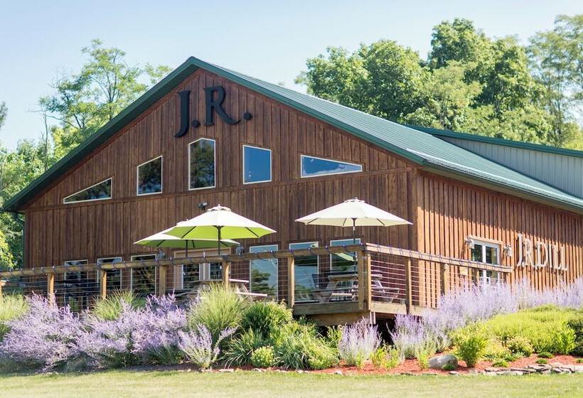 Отель The Benjamin