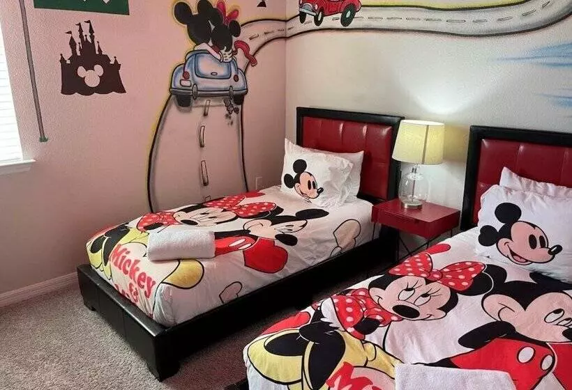 Jodie S Luxury Solara Home