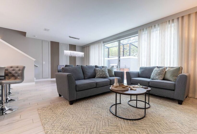 Luxury Remodeled Home W/splash Pool Near Disney 31