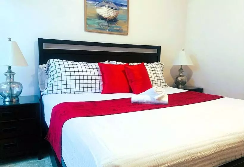 Magic Kingdom Lodgings